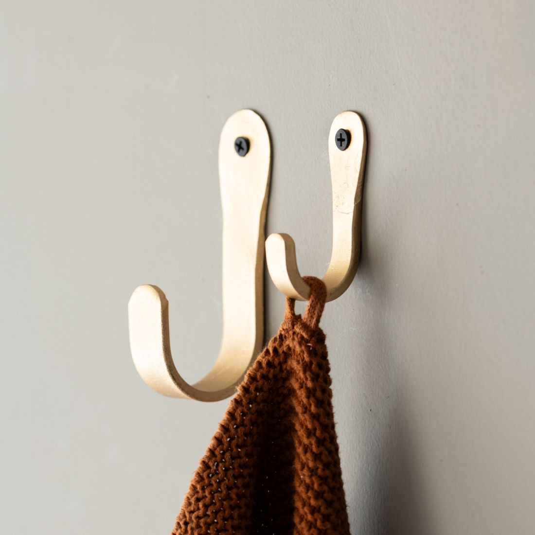 Kleiderhaken rund | 4er-Set | Wandhaken | Klein Messing