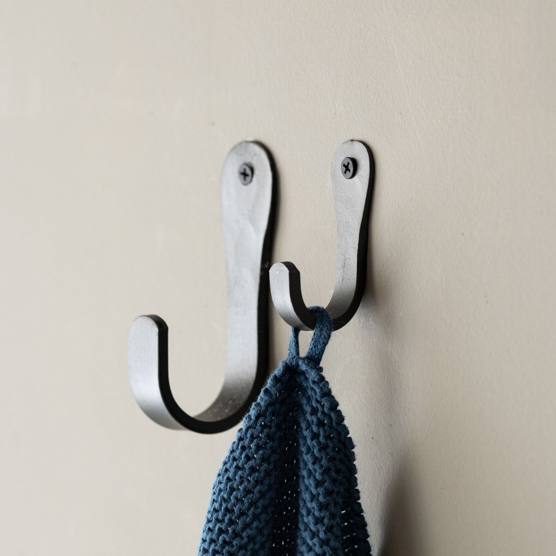 Garderobenhaken rund | 4er Set | Wandhaken | Klein schwarz